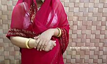 Casal indiano se diverte com vídeo caseiro de tia e sobrinho transando