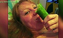 Молодая рыжеволосая Марта занимается сексом дома в 2003 году